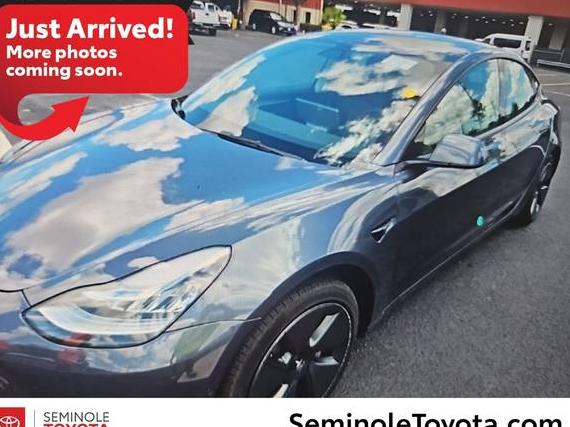 TESLA MODEL 3 2022 5YJ3E1EB1NF262343 image